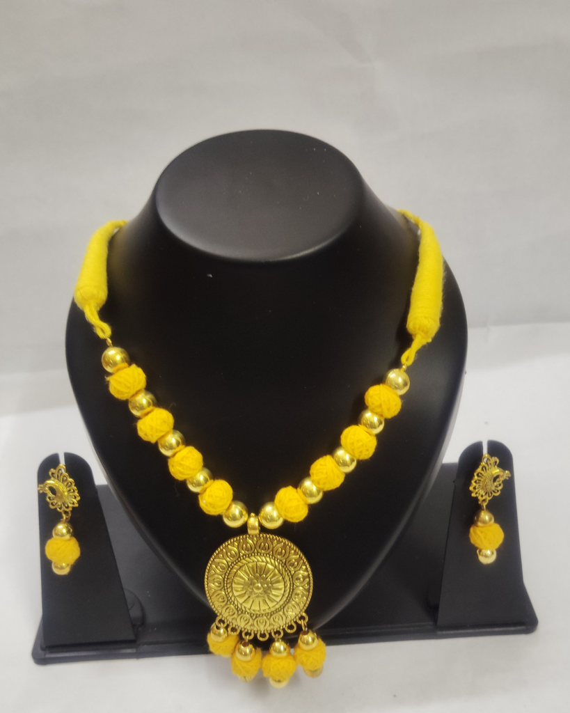 yellow cotton beaded necklace